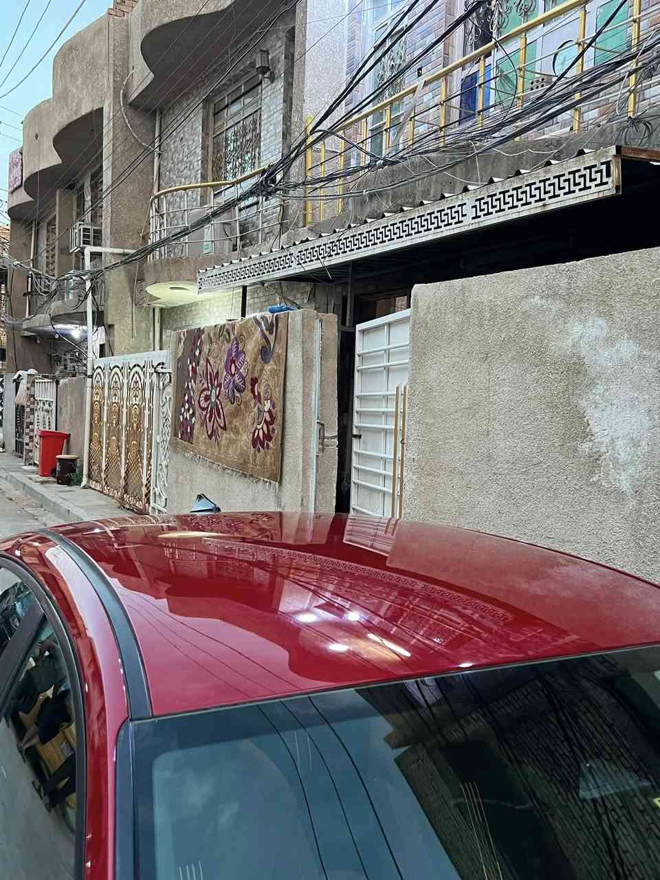 سلام عليكم النتره موديل 23 نص فول هايبرد ماشيه 23 ألف مايل حدث بس البنيد بدون دواخل ابد سعر 140 وبه مجال اتصال ***********
