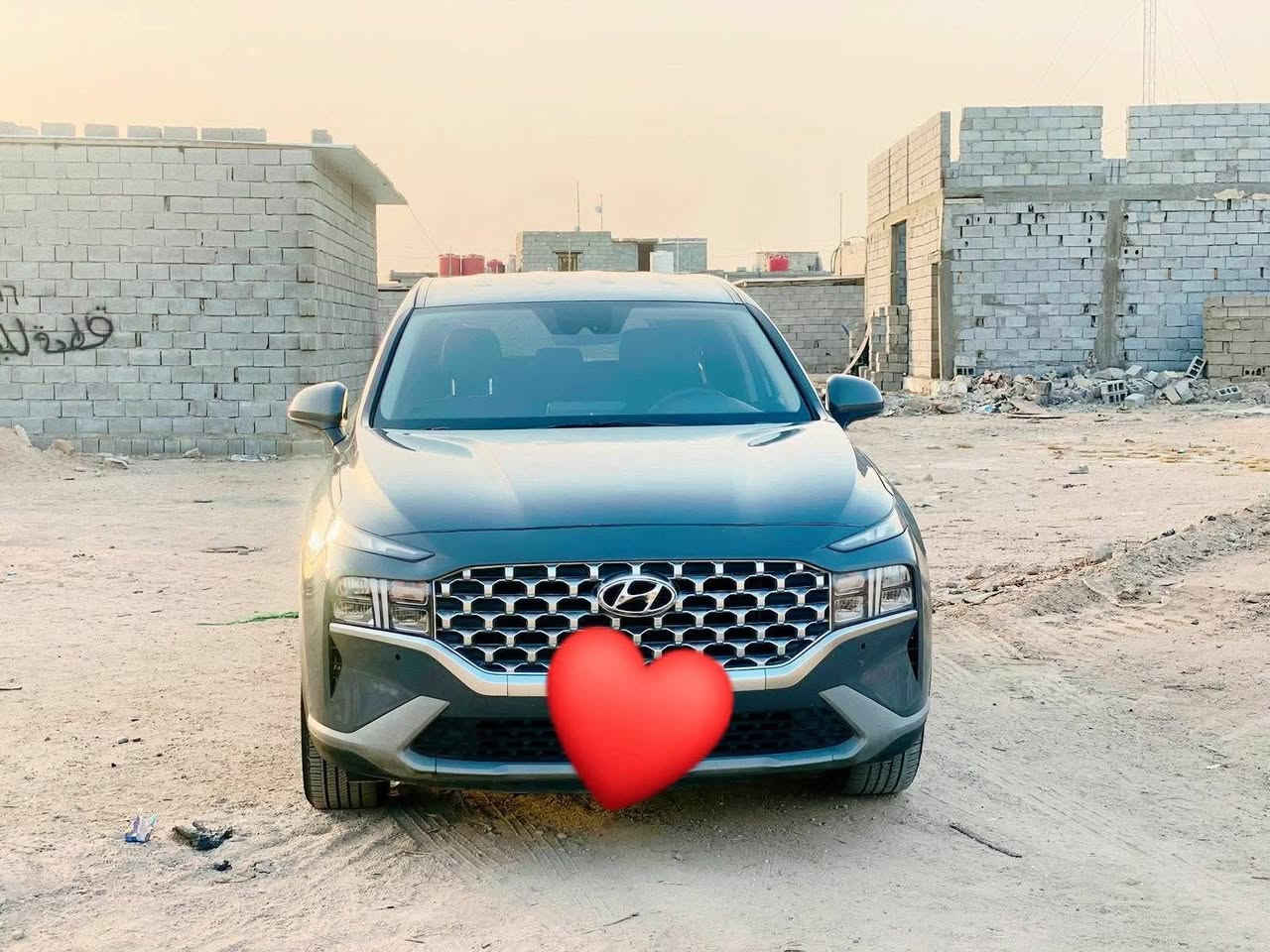 السلام عليكم للبيع او مراوس حسب القناعه سنتافيا مديل 2022 رقم بصره  انكليزي ب اسمي حادثها موضح بلصور تبديل بنيد فقط وبارد بجاملغ يرباك غير سليم   لون اسمنتي سياره جاهزه من كلشي   السعر 200 وبيها مجال للاستفسار الاتصال على الرقم ***********
