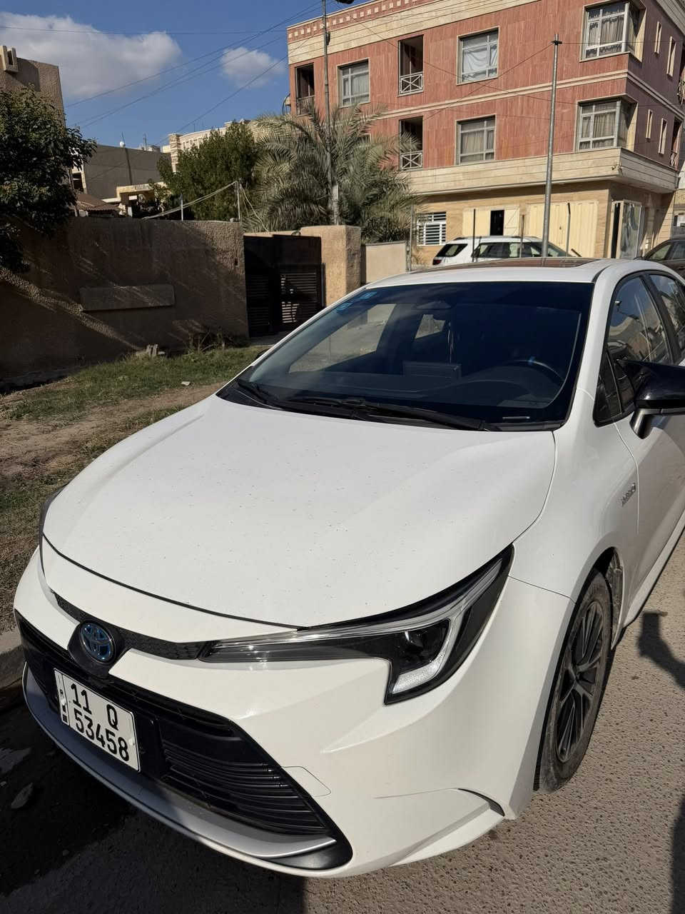 السلام عليكم
تيوتا كورلا هايبرد 2024 صيني 
ماشيه 27 كم
مواصفات 
فتحة 
بصمة تشغيل وابواب 
رادار 
كروز سرعة 
قطعتين تبريد 
تحديد مسار 
تحكمات 
اوتو هولد 
شاشة كار بلي 
كفالة سيارة 
مكاني بغداد  بسعر 152 ***********
