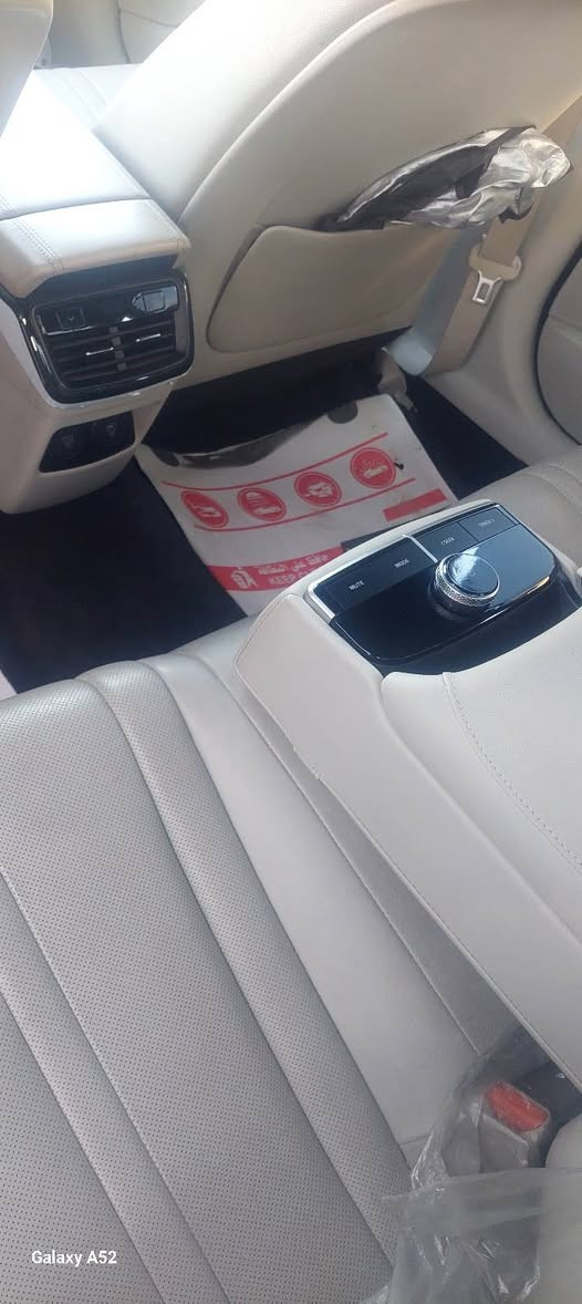 خليجي K8 موديل 23اربيل كفاله عدا رصعتين بسيطات bdr وكاله فول1/1بانوراماجنطه كهرباء كرسين كهرباء بردات كهرباء محرك 6سلندر ماشيه 29 مكانها بغداد حي الحسين قرب كلية الرشيد وسعرها235 وبيها مجال بسيط ***********
