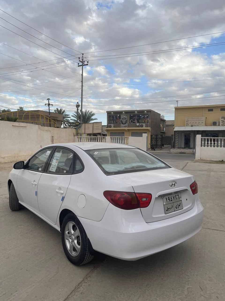 السلام عليكم 
للبيع 
هونداي النترا
2011 خليجي 
رقم اربيل تحويل مباشر 
بيهه صبغ الجاملغات الخلفية وقبق الجنطه 
محرك1600 
السياره جاهزه من كلشي 
السعر 97 وبيهه مجال لشراي 
الاستفسار ‭٠٧٨٢ ١٠٥ ٤١٣٤‬

معرض سالم التجاري/الانبار/حديثه/الحقلانيه
قرب محطة تعبئة وقود الحقلانية
