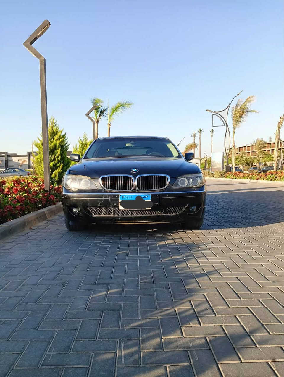 عربيه للبيع BMW 740 i موديل 2008 كامله اعلي فئه فتحه (سقف مرايات ضم حساسات اماميه وخلفيه و12 ايرباج ) بحاله الزيرو
متور وفتيس وعفشه بحاله فوق الممتازه الصالون بحاله الزيرو
تاني مالك من الزيرو
جانط 20 اصلي زجاج جانبي وخلفي ملون مثبت بالرخصه
راشه بالكامل نظافه علي الفحص 
مرور شبرا رخصه سنه و4 شهور باسم المالك
العداد 277 الف
المعاينه باكتوبر 
للتواصل ‭01010278280


**إذا كنت صاحب هذا الإعلان وتريد حذفه لأي سبب، رجاءا أرسل رسالة إلى الدعم الفني**