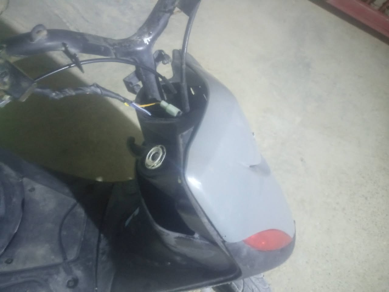 ماكس عدلة  مكينه خرسة سعرهة350مكان بلديات ***********
