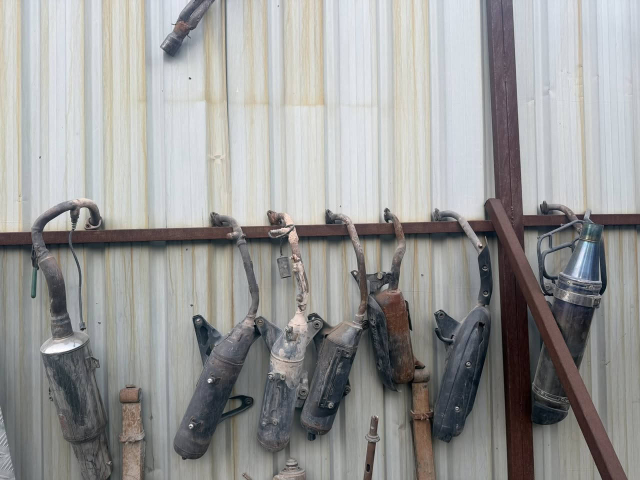 بغداد جديده شلعه تريد ابيعلك تريد ابيعلك قطع 
***********
