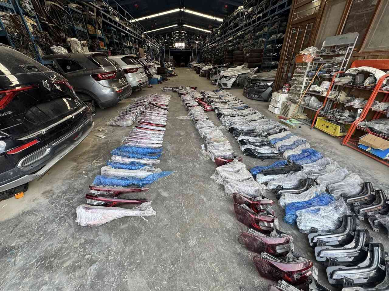 اللهم صل على محمد وال محمد 
يوجد لدينا جميع الادوات 
(الرينو _ السافران _ والكوليوس_الفلاونس)
مع جميع الموديلات 
حديث \مع \قديم
حداديه + مكاين +ادوات تفصيخ 
جميعها (زيرو)
وبأنسب الاسعار 
مع تخفيض شامل لجميع المحافظات
خصيصًا 
تخفيض ادوات السافران 
( ٩/١٠/١١)
آهلًا وسهلاً بالجميع  🩶
(***********)حسين البديري📞
(***********)حسين البديري 📞
