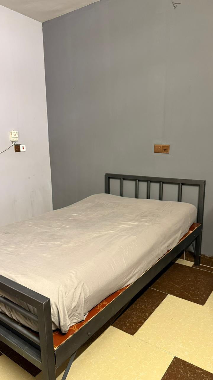 سرير قياس خاص عرض ١٢٠ و طول ٢٠٠ حديد ثقيل
داخل كركوك


**إذا كنت صاحب هذا الإعلان وتريد حذفه لأي سبب، رجاءا أرسل رسالة إلى الدعم الفني**