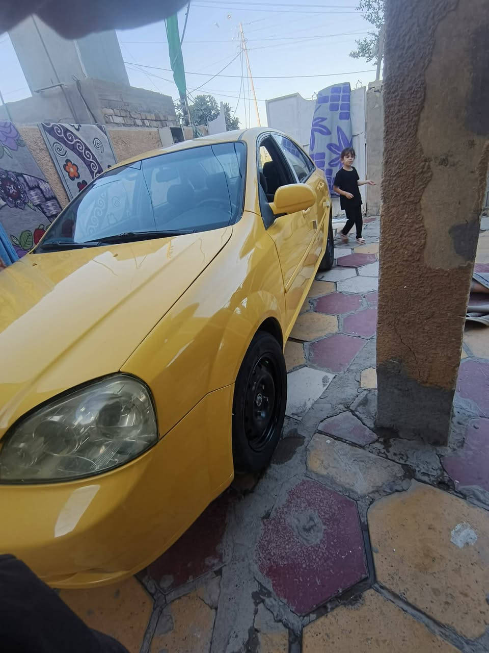 السلام عليكم من رخصه الادمن سياره اوبتره موديل ١١ مكينه وكير خير من الله السياره مصبوغه عام جماليه باقي رقم بغداد باقي التفاصيل يم صاحب السياره المكان بغداد المعامل السياره داخل حلو ونضيف الاتصال ع صاحب السياره *********** السعر ٦٠ وبيه مجال
