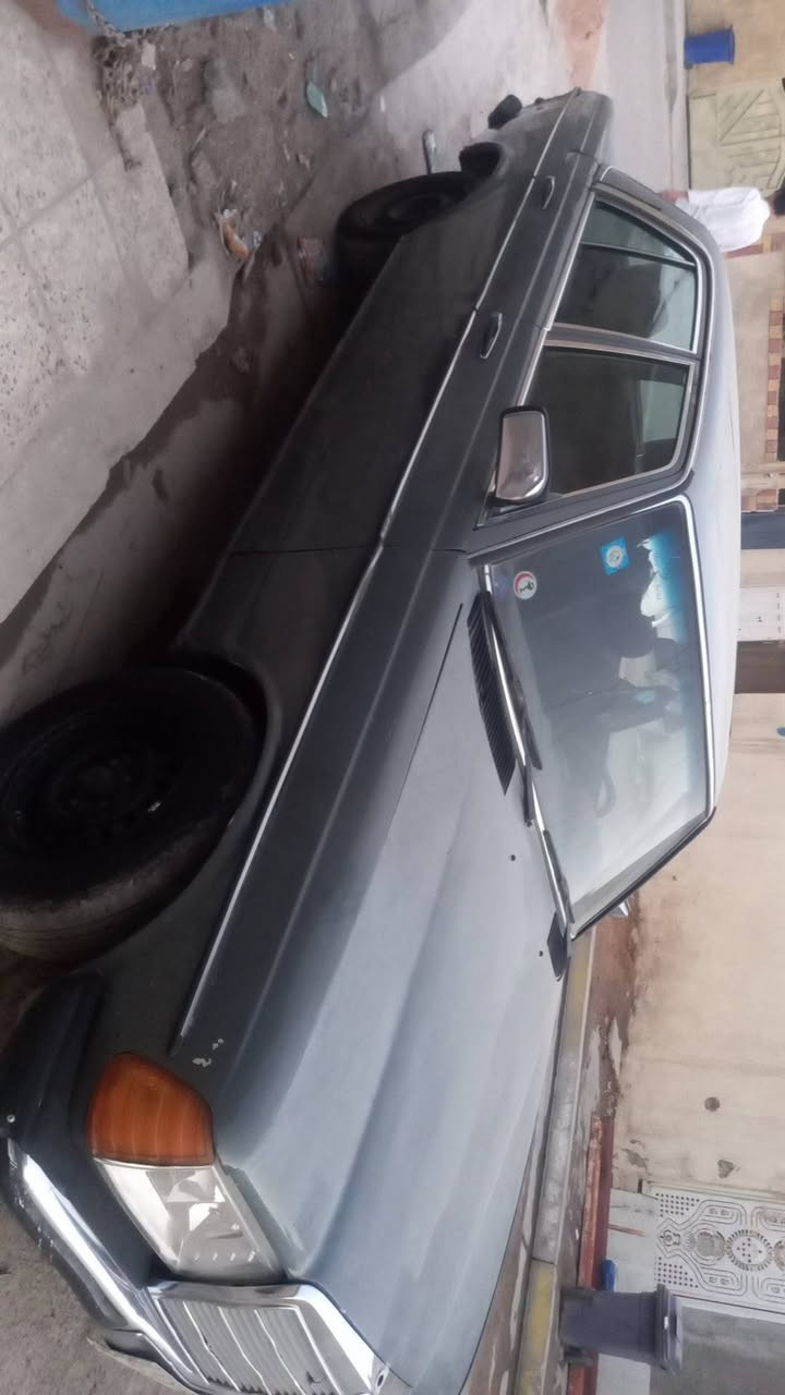 للبيع او المروس بصفره حسب القناعه مارسد ابوجحيل مديل ٨٤محرك بطه تبريد رقم الماني مشروع وطني رقم بغداد السعر ٤٠وبيه مجال ***********
