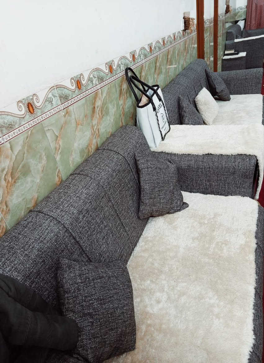 تخم عشرمقاعد مع طبله و٦كوشات استعمال قليل بيه ضرر جدا بسيط السعر ٣٢٥


**إذا كنت صاحب هذا الإعلان وتريد حذفه لأي سبب، رجاءا أرسل رسالة إلى الدعم الفني**