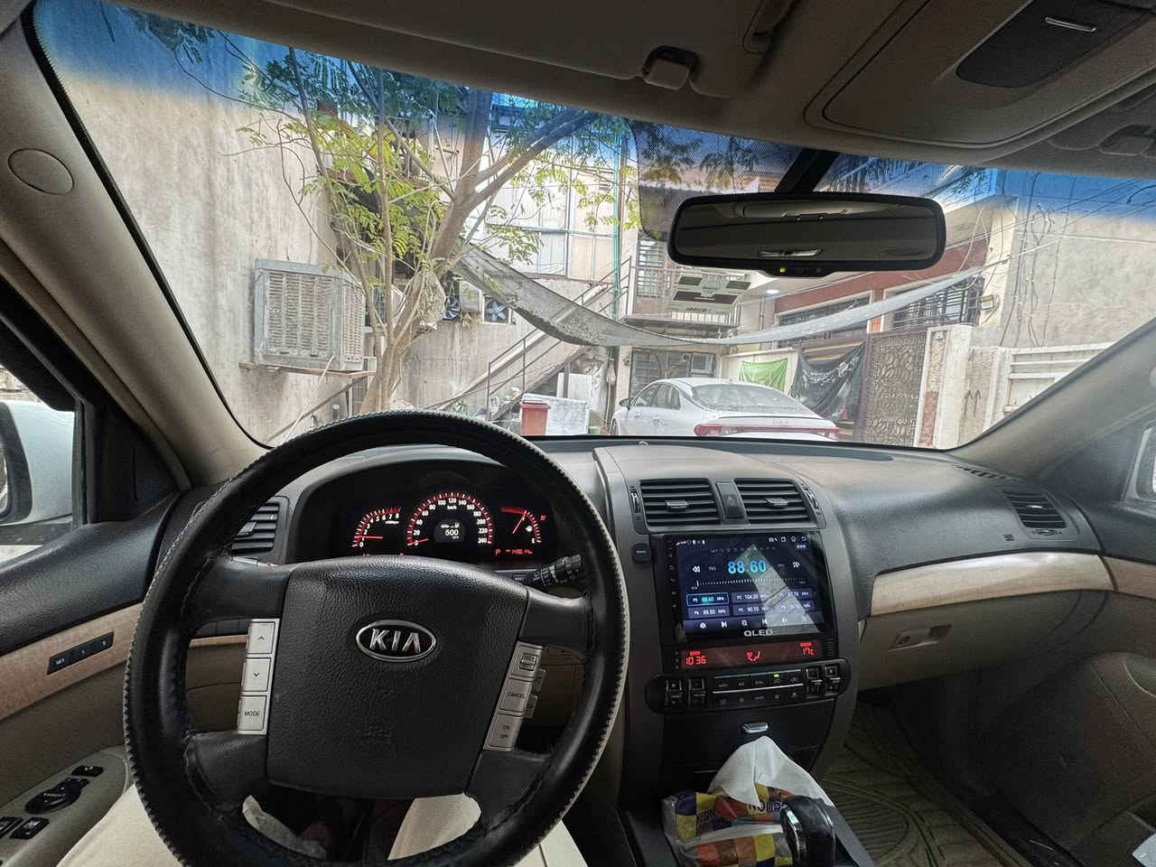 السلام عليكم
موهافي  موديل 12  وارد خليجي

مواصفات

فتحه سقف

حساسات خلفيه 

كاميرا خلفيه   

بصمه تشغيل 

كشنات جلد ومغلفه دوشمه  وكهرباء وتدفئه 

محرك/V6 /3800 

7 راكب 

 مري شفط

حزن ميموري

وبعد بيه هواي مواصفات

رقم بغداد شرط التحويل 

بيه جاملغ السايق فقط بارد قليل وصبغ  

-------------------------------------

 العنوان بغداد الكراده  

السعر 140 وبيه مجال 

***********
