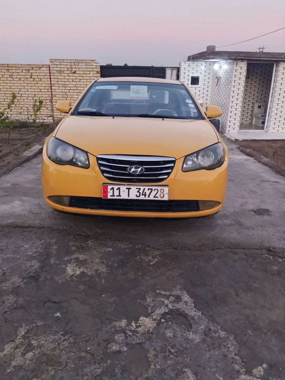 السلام عليكم ورحمه الله وبركاته 
النترا رقم بغداد انكيزي سنويه وهزه جديده مصفره هيئته وغرامات السعر 77.  وارد امريكي موديل 2007.   محرك  2000.  حادثها حافة البنيد والجاملغ امامي.  تبريد شغال مكاني بابل النيل ***********
