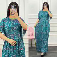 تصفيه مخازن • دشداشة نسائي • فانيلة زبدة