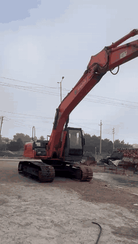 حفاره للبيع رقم واسط موديل 2006 الرقم  *********** السعر 265 وبيه مجال
