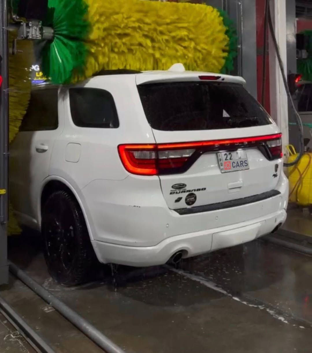 السلام عليكم دوج دورنكو  2019 RT للبيع  السياره كلين داخله بل عراق بيها شبر بل صندوك السياره فول واحد على واحدالكاميرا الخلفية
صندوق كهربائي
التحكم على المنحدرات
مستشعر وقوف
تدفئة المقاعد
بصمة
مثبت السرعة
نظام المفتاح الذكي
التحكم التلقائي في درجة الحرارة
6 وسادة هوائية
مصابيح زينون الأمامية
المصابيح الأمامية ليد
أبل كاربلاي
التشغيل عن بعد
AWD
مقاعد الصف الثالث
رادار
كشافات ضباب
ذاكرة المقعد
تحذير مغادرة المسار
نظام مانع السرقة
التحكم الإلكتروني في الثبات
تحذير من الاصطدام الأمامي
مرايا جانبية تدفئة
مثبت السرعة التكيفي  
السياره ماشيه 100 الف مايل 
 السياره ما ناقصها اي شي تخم تايرات جديد صدر جديد حداديه كامله جديده 
السياره مبرمجه
 للتواصل :***********
