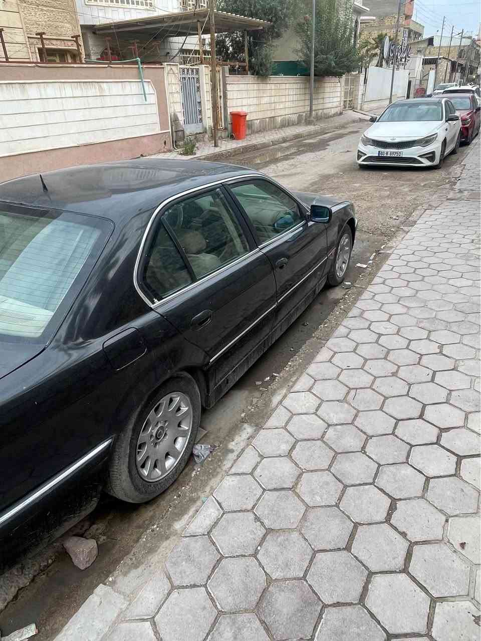 bmw كاسحه  حجم 740  محرك 8 سلندر 
جاهزه بدون اي نقص  
مراوس او بيع البصرة, العراق


**إذا كنت صاحب هذا الإعلان وتريد حذفه لأي سبب، رجاءا أرسل رسالة إلى الدعم الفني**