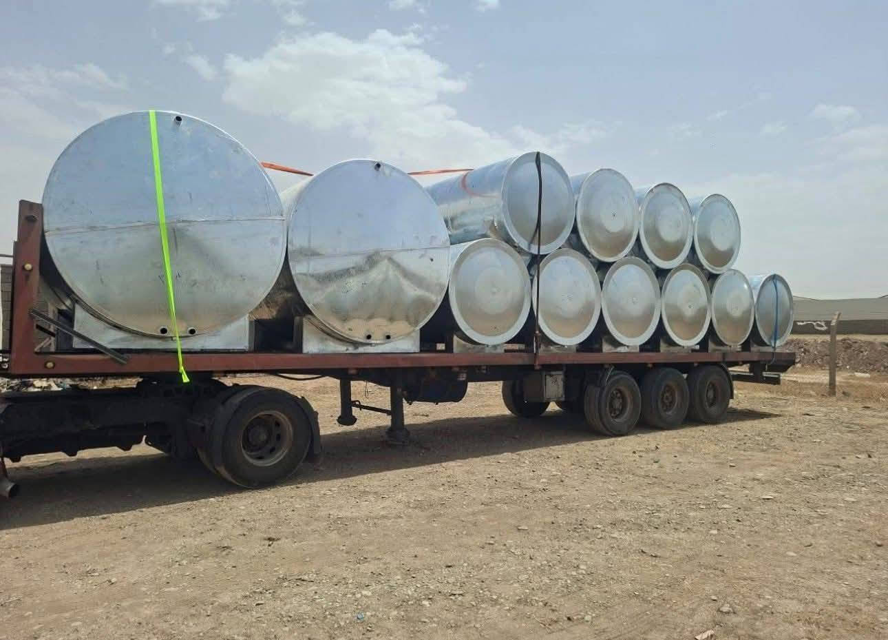 مقطورات وتانكيات تستخدم لرش المبيد والاسمده لاصحاب المرشات في المزارع الصحراويه وايضا تستخدم للكاز المتنقل والماء
العنوان بابل/ الشوملي /قرب السريع الدولي 
للاتصال على 

*********** واتساب 

***********

*********** واتساب
