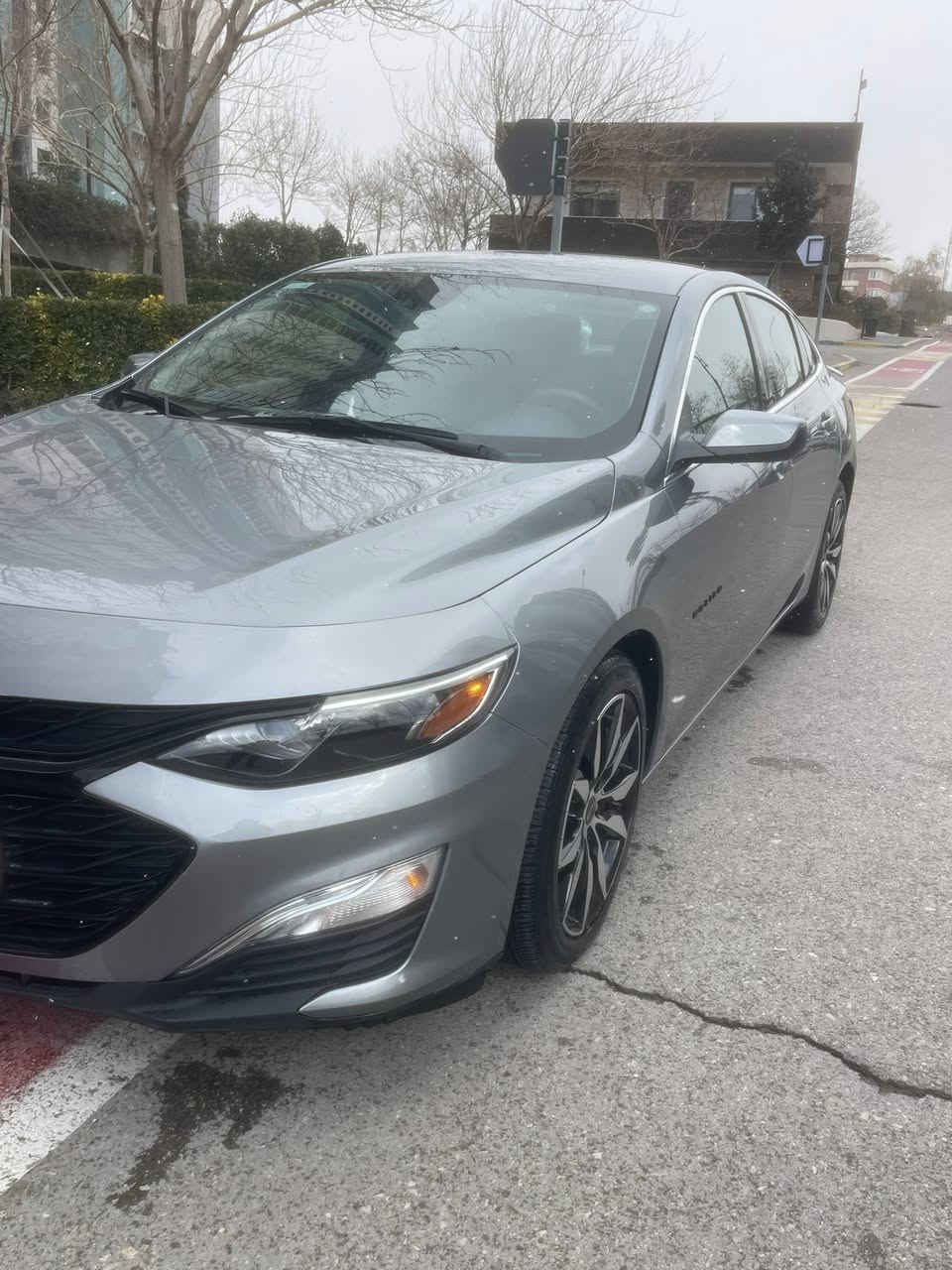 ماليبو 2024 Rs
بچم كبس / بدون ايرباك 
مختمه Rs ودبل ديفيوز 
رادار امامي + ليزر بالدشبول 
رادارات بالمري الجانبيه
بلاك توب 
كشن كهرباء 
بصمه تشغيل عن بعد 
جناح بلادي Rs
حساسات خلفيه + كامره 
شاشه كبيره
تاير حجم كبير 
ماشي 19000 ml
اللون نفطي 
السعر 14900$ يعني 149 ورقه 
صور الضرر والسونار بالمنشور بدون دواخل 
حادث امريكا جاملغ الخلفي عكس السايق 
وعندي صار بيهه حادث جاملغ الخلفي جهة السايق 
وشويه من الصندوق بي صبغ 
رقم السليمانيه / مكانهه السليمانيه / سنويه 2030
وباسمي 
هاتف ***********
