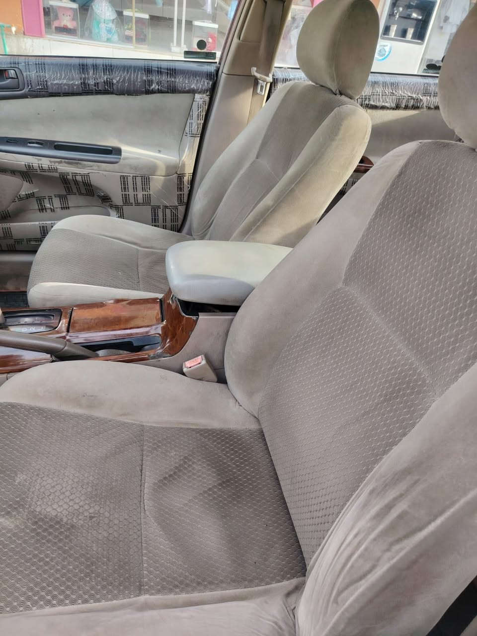 السلام عليكم.                                                             كامري للبيع موديل 2005  السيارة حلوة حلوة مال بيت 
ماتحط عليهة الف دينار  السيارة مجهزة من كلشي السعر 110 وبيهة مجال 
العنوان صلاح الدين الضلوعية 
باقي التفاصيل الاتصال عل الرقم 
رقم صاحب السيارة 
‭0782 485 7489‬

مكلف بالنشر
