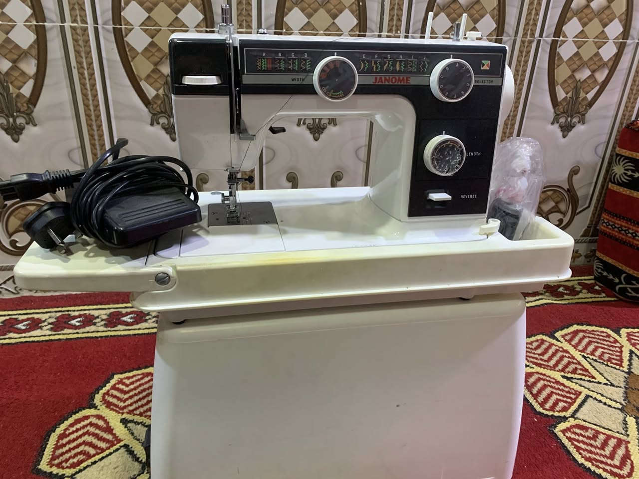 للبيع سعر 250الف عنوان بصره ***********. ***********
