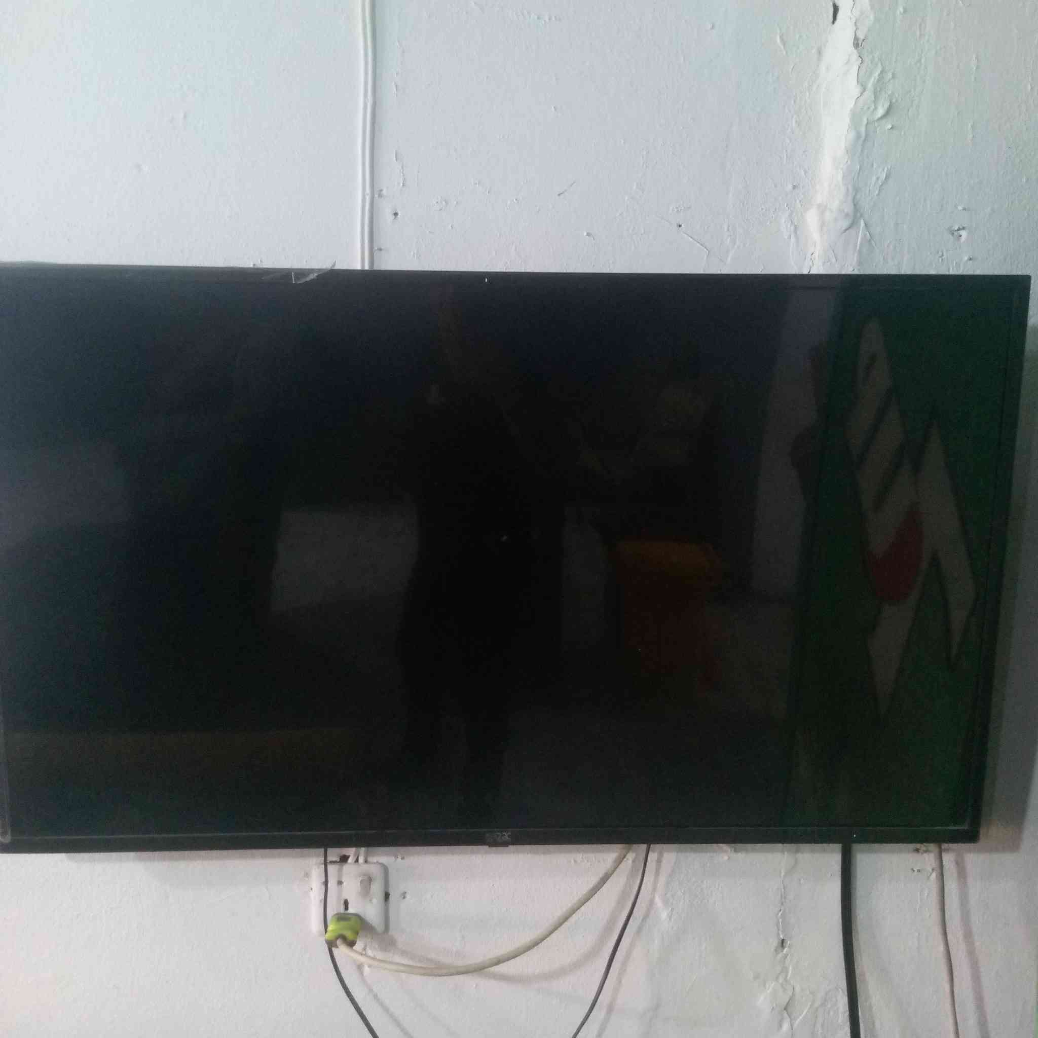 شاشات للبيع
شاشه 44 بوصه 
شاشه 42 بوصه 
+ستلايت مدفوع اشتراك شهرين 
سعر 550 وبي مجال 
براد عارضه 150وبي مجال 
***********
