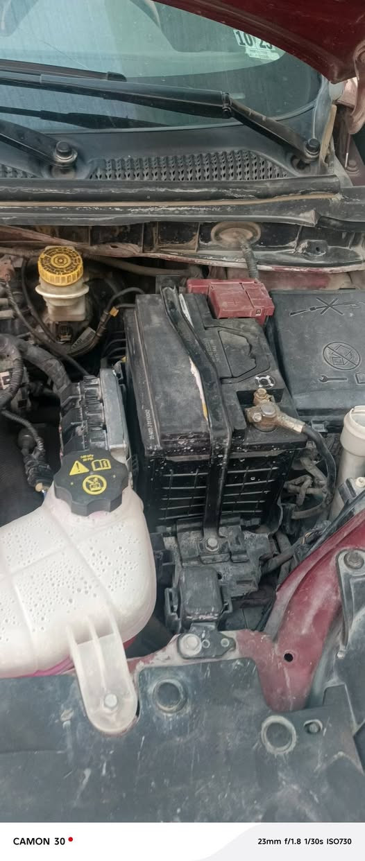 السلام عليكم شوفر سونك موديل 2020رقم نجف معوقين محرك 1400تيربو الرياضي بيه بس دعاميه وبنيد امدل ومصبوغ فقط وهس البنيد مجورد وكلشي شغال بيه راعيه موجود بديوانيه اجاني وسوالي وكاله بسمي والي يشتري هم اخابره ويجي يسوي وكاله بأسم المشتري سنويه لغايه27يعني بسنه اصير حره اسعر ٨٥اذا مراوس بأقل من سعره ترهم حسب القناعه ومكاني نجف حي الجمعية رقم***********/وهاي صوره هي وصخه لا غاسله ولا ملمعه حته اليشوفه ليكول غاسله وملمعه هيج احسن وشراي بي خير ويدلل
