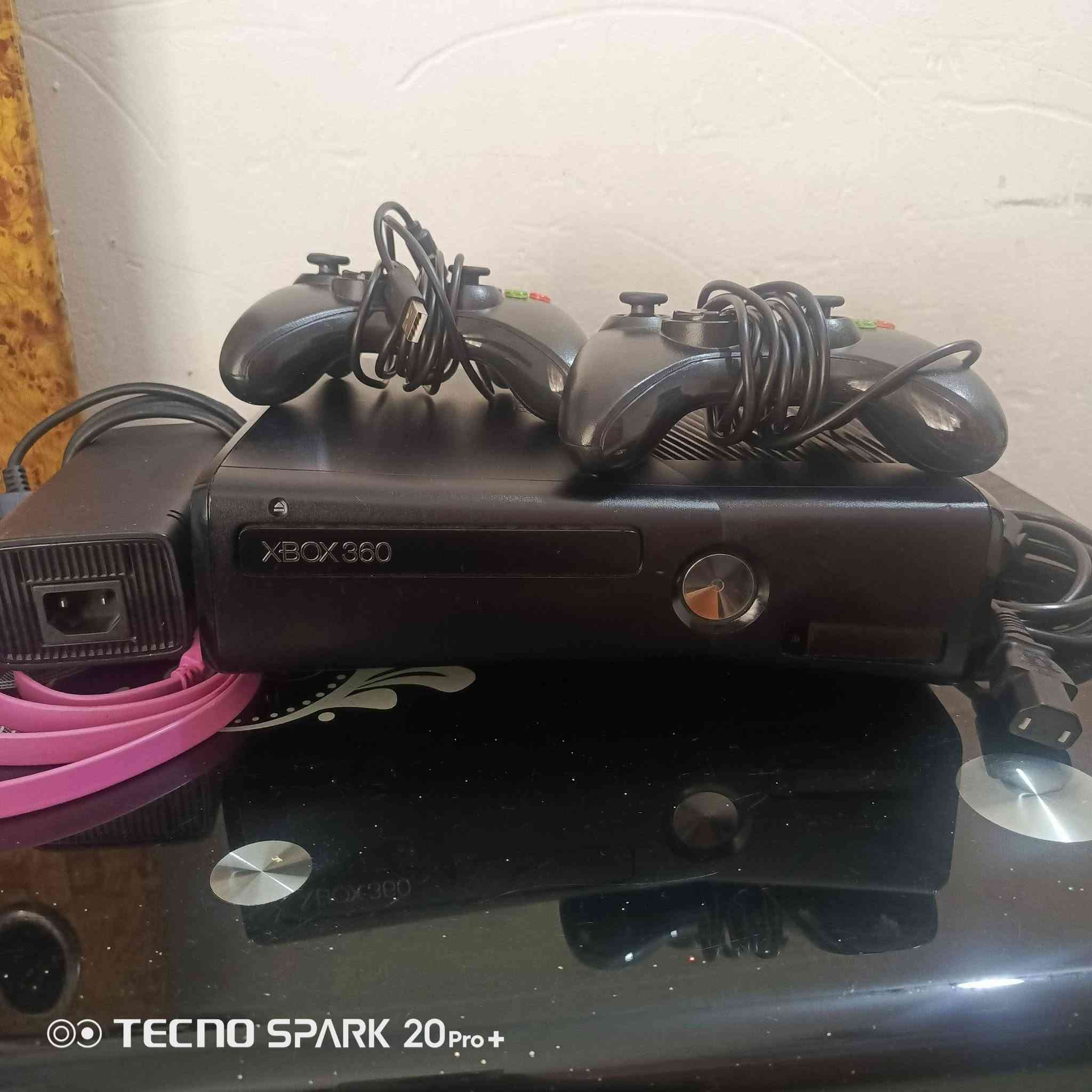 Xbox 360 ®
هارد256G™
يدتين تحكم ©🤝
كل شيء شغال بيه100٪
نضيف📝
سعر:💵 90🔐


**إذا كنت صاحب هذا الإعلان وتريد حذفه لأي سبب، رجاءا أرسل رسالة إلى الدعم الفني**