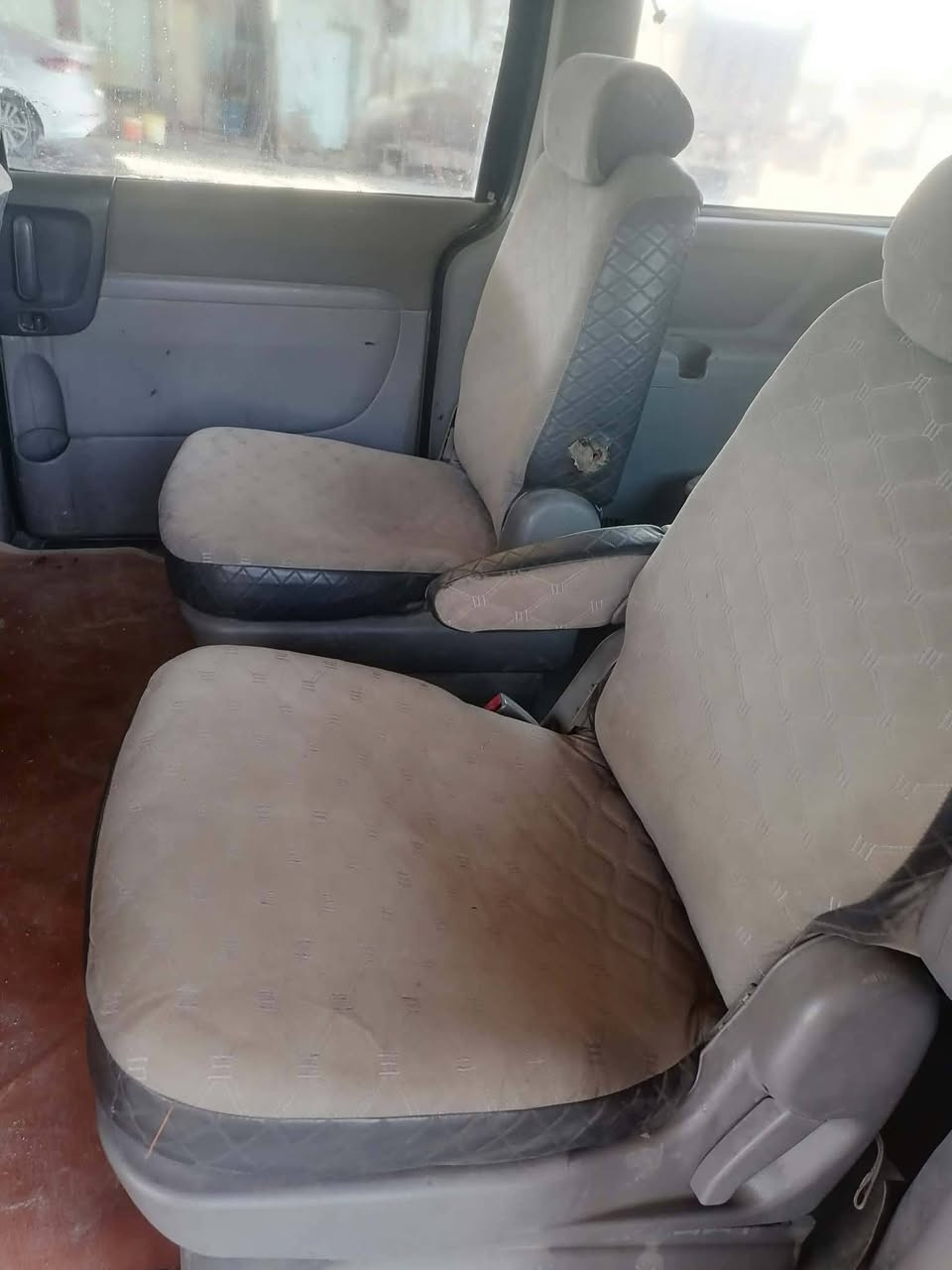 كرنفال سيدون خليجي موديل 8 رقم بصره سنويه ل27 تبريد ثلج مشروع وطني المالك سماوه تحويل ثاني يوم موحور كاز اصل بانزين السعر 95 بيها مجال ومانقصر وي الطيبين***********
