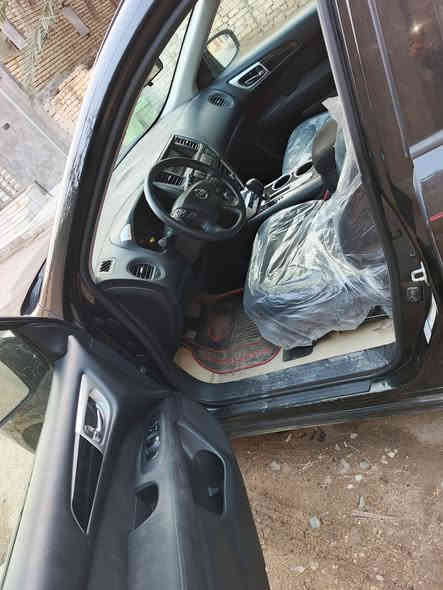 نيسا بافندر 2015لىبيع السعر 125رقم بغداد بيه جاملغ فقط بدون دواخل للاتصال***********
