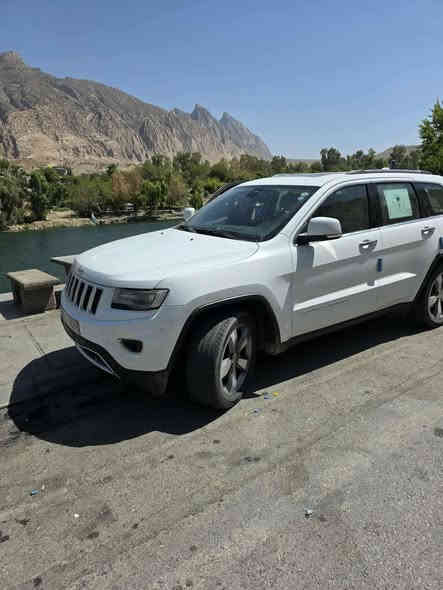 جيب ٢٠١٤ خليجي مكينة ٨ 💪
لتمدد دخول ذكي بنوراما 
بصمة فول مواصفات 
ماشية ٢٥٠ ألف كم مكفولة 
من صبغ وتبديل سونار مرفق
السعر ٢١٥ وبيها مجال 
***********
***********
