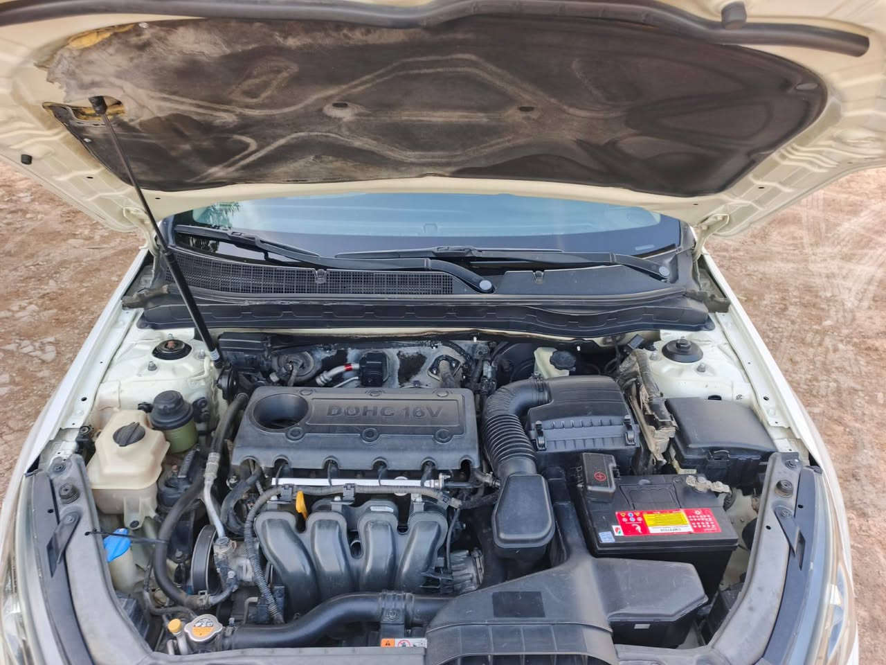 السلام عليكم اوبتيما خليجي 2013 فول واحد ع واحد السياره جديده من مكينه كير حداديه  تخم تاير كله جديد رقم انكليزي سنويه 32 مكينه 2400 بيه مكانين بارد شي قليل ما شيه 105 k بابل القاسم السعر ١٣٧ بيه مجال قليل رقم الهاتف ***********
