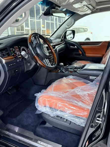 سلام عليكم أخوان شكر ا المتابعينه. الكرام.  بكل ماهو جديد ومميز. قبل كلشي. اني بلخدمه الجميع أستفسارتكم. بخصوص السيارات اليابانيه ولامريكيه.  🌹.  الله يحفظكم.  كل. اعضاء الكروب المحترمون على راسي 🌹
موديل 2017
لون اسود 

المعرفة السعر658

1-بكل ماهو جديد ومميز للبيع. 
لكزسLEXUS .LX570.   ابريم  اصل 

2-الموديل.  تاريخ أنتاج تصنيع المركبه 2017تكمه وسنويه

السياره ماشيه 83كم

3-الكفاله. مكفوله صبغ تبديل. 🌹

4-الموصفات والفئه فول موصفات. 🌹

5-السعر المطلوب 658 🌹

6-المروس حسب القناعه🌹

7-القناعه.  فقط لاندكروز تاهو يوكن كدلاك. لكزس🌹

 هاتف ***********
السيد مهدي المعموري 

السيد احمد المعموري 

🌹

9-العنوان بغداد نهايه الراشديه مطعم ضفاف دجله السياحي 🌹

الموصفات 
🌹
1-تشغيل بعد🌹

٥بصمات وكارت🌹

3-المحرك 8 5.7🌹

السياره فول موصفات.🌹

4-جنطه كهرباء🌹

5-جنطه شفط🌹

6-داخل قرميدي  كلش حلو🌹

7-الكشنات جدد خاليه من الخدوش والصيانه 🌹

8-مري شفط 🌹

4 كامرات 🌹

10-جميع الكشنات كهرباء🌹

11-جكات تصعد وتنزل🌹

12-ستيرن وكشن ذاكره خزن 🌹

13-فتحه سلايت 🌹

14-مانع انزلاق 🌹

15-تحكم جهتين 🌹

16-فور ويل 🌹

وباقي الموصفات المعروفه لكزز 

ألون اسود كلش حلو والسياره مال جناي بلعافيه 
 

علتكون من نصيبا 🌹🌹🌹🌹🌹🌹🌹🌹🌹🌹🌹
