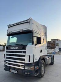 إيسكاني للبيع، موديل 2003، سنوي، تانكي دبل، تايرات السعر 160. 07507687...