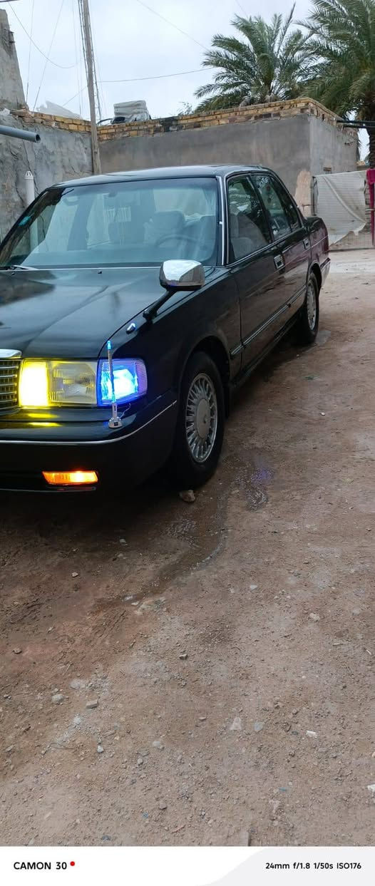 سلام عليكم  
رنب طويله  موديل 93مكفوله كص ونقل جثه  وضربه حداديه جاهزه  مامي  وخالفي  مكينه وكير ثنين ونص  خير من الله  مبدل فره بس جملغات خلفيه مصبوغات قماره بلاد سياره احله من صوره سعر 70او بيه مجال مكان نجف كوفه حي ميسان *********** تصال
