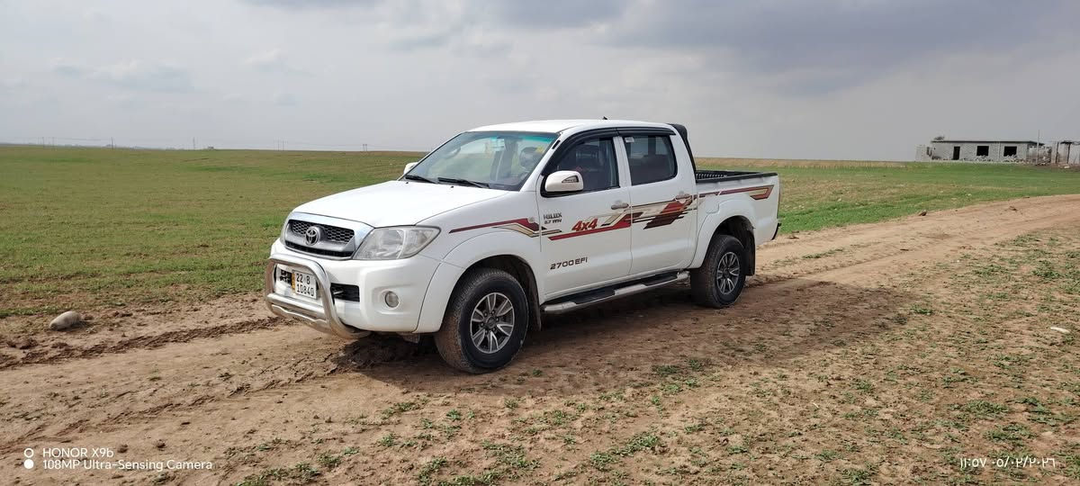 #السلام وعليكم
هيلوكس 2011  لستفسار اتصال ***********
#مكان السياره #موصل
