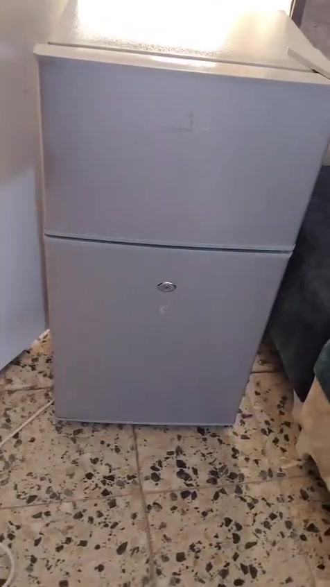 يَآ آلَلَهّ
آلَسِلَآمً عٌلَيَکْمً 
تم وصول حاوية كاونترات +اتخامة (جديد ومستعمل) 
المكان ذي قار قلعة سكر حي العسكري مقابيل حسينية جيش الامام المهدي ع للتواصل على الرقم التالي 
***********
او على صفحة الفيسبوك 
آهّلَآ وٌسِهّلَآ بًيَکْمً 🌺
