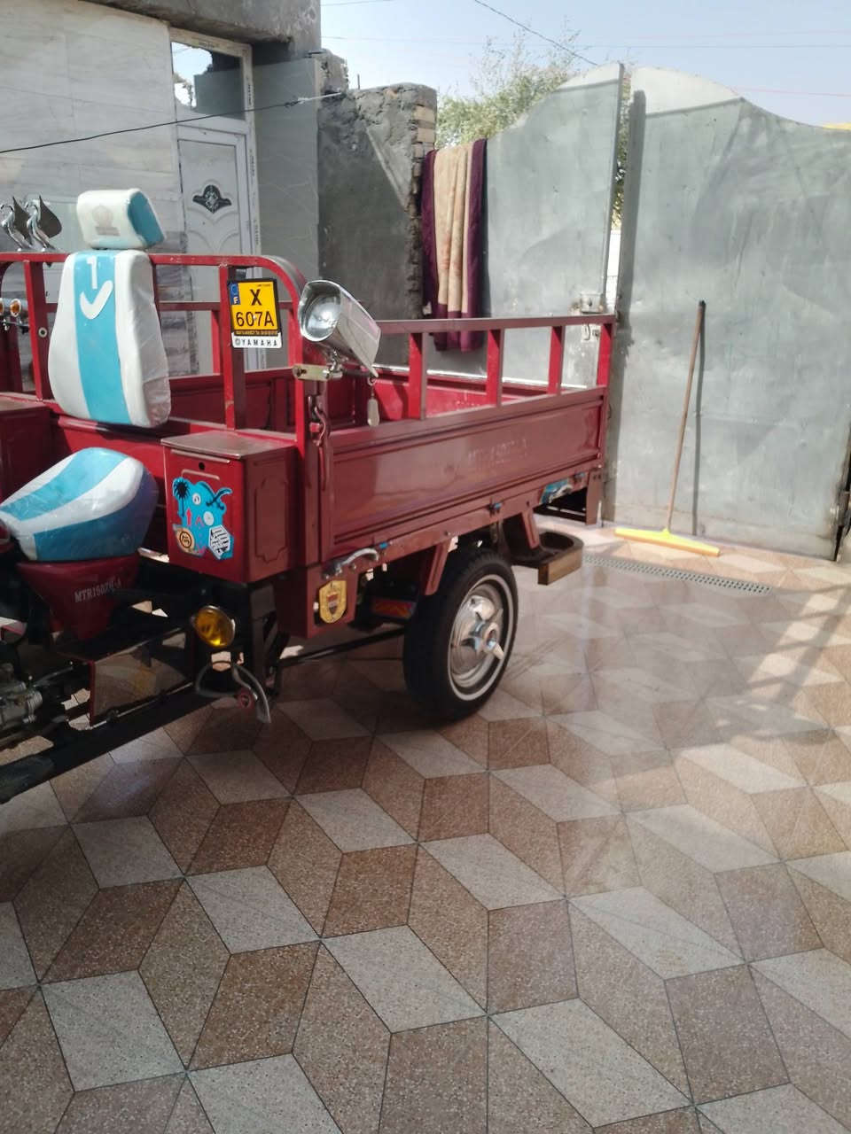 السلام عليكم ستوته 21 للبيع سعر مليونين و600 اوراق اصولي مقفوله


**إذا كنت صاحب هذا الإعلان وتريد حذفه لأي سبب، رجاءا أرسل رسالة إلى الدعم الفني**