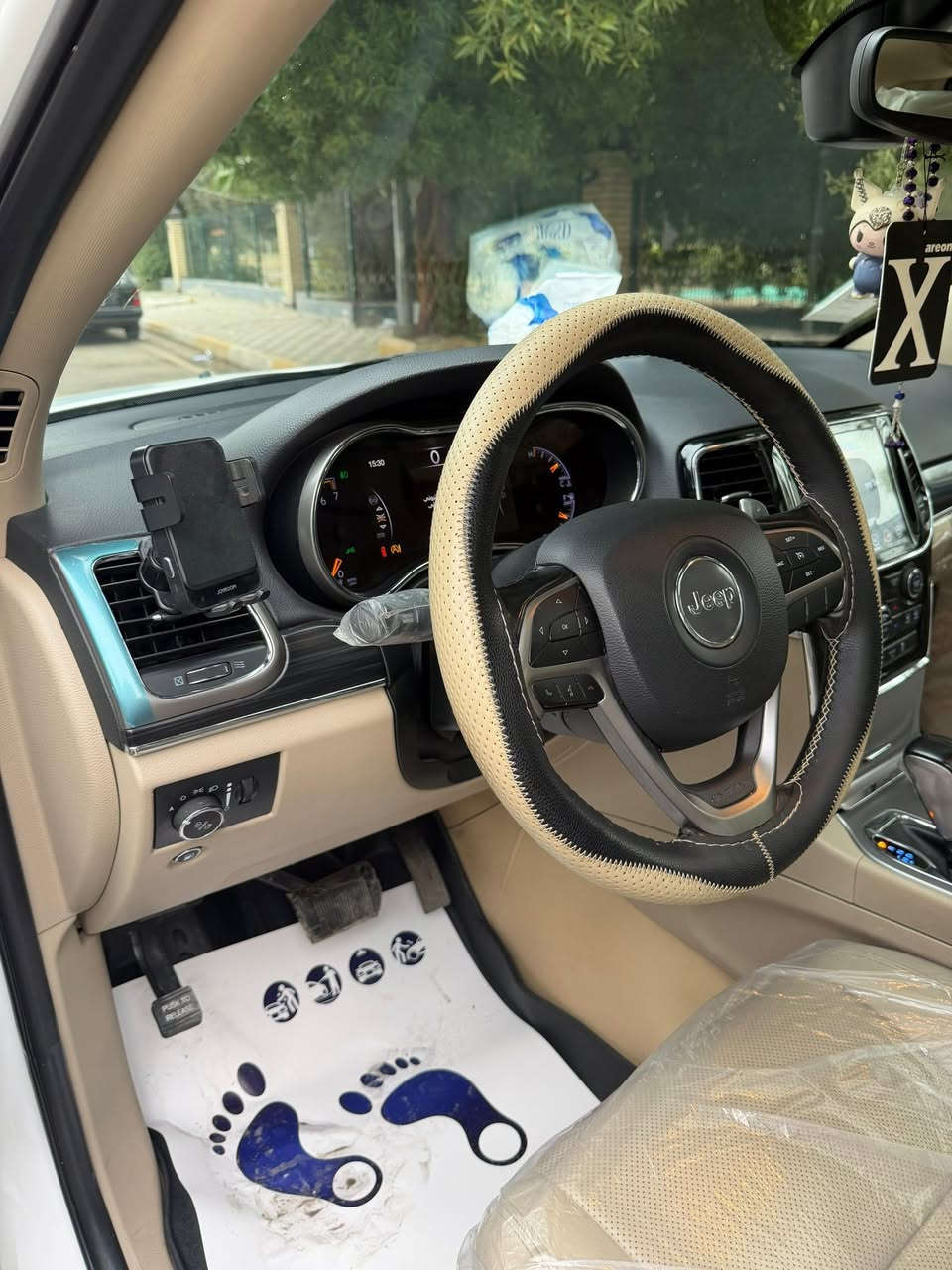 سلام عليكم
للبيع جيب لمتد بلاص 2020

وكالة ليث العبيدي فول الفول

خليجي باسمي مكفولة كفالة عامة

الاستفسار ***********

مكان السيارة بغداد الكاظمية
