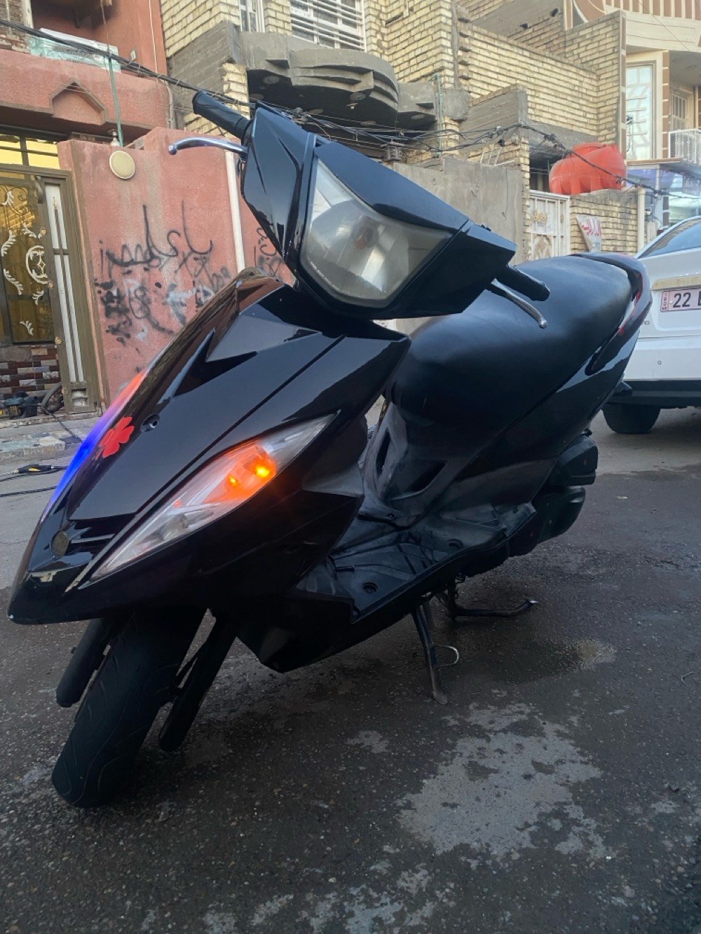 جي تي ار للبيع دراجه خير من الله شلعه ومعدل 
كامله كهربائيات كله شغاله مكينه ناعمه بس بيه دخانه بيضه من تحمه تطكع 
العنوان بغداد الحبيبية 