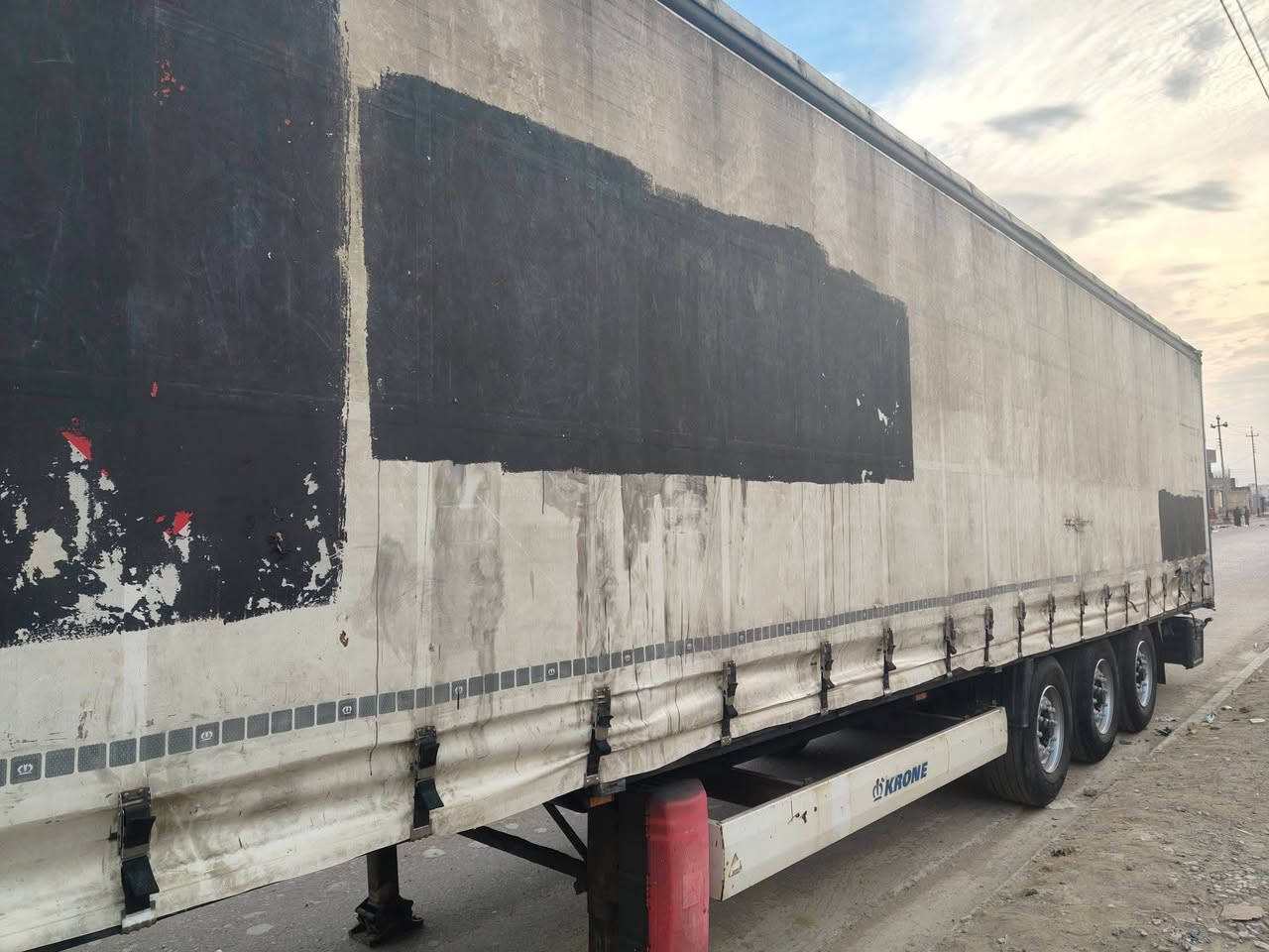 للبيع عربانه 2012 منفيس دخول جديد شهر 11 الشاصي مظروب رمل ومصبوغ بزاخو السعر 80 وبيها مجال للشراي مكانها ميسان للاتصال على الارقام
***********
***********
