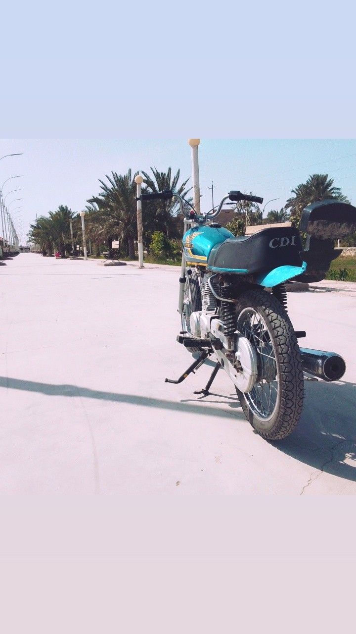 سلام عليكم دراجه للبيع اوراق مكينه خير من الله شاصي 16لا عواج ولا لحيم سعر 700وبيه  مجال  مكان سوق الشيوخ العكيكه  وانه بخدمت لشراي


**إذا كنت صاحب هذا الإعلان وتريد حذفه لأي سبب، رجاءا أرسل رسالة إلى الدعم الفني**