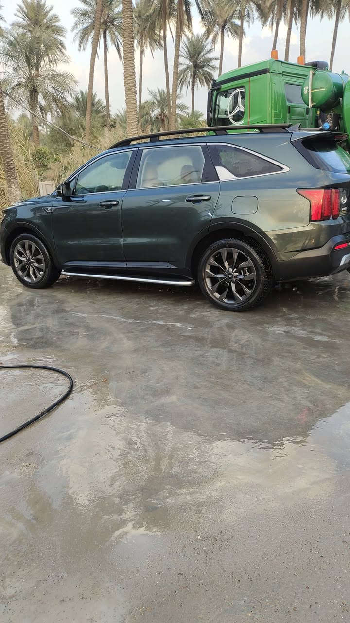 سورنتو 22فول موصفات بصمه بنرامه تشغلي عن بعد فور ويل اكس لاين حادث بسيط بدون لا لغود لا شاصي بنيد ما مضرر 
***********
