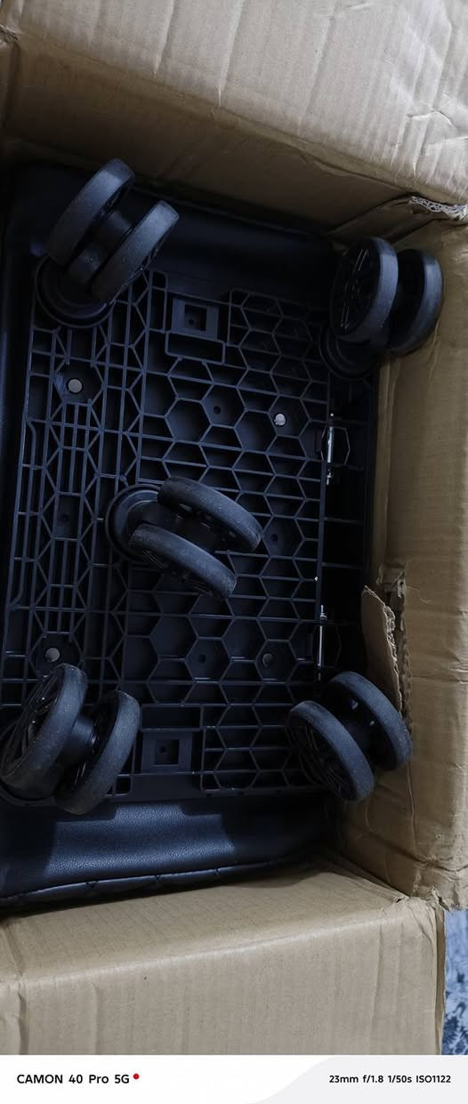 يا الله جنطه نسائي سفر اصلي
مزاد


**إذا كنت صاحب هذا الإعلان وتريد حذفه لأي سبب، رجاءا أرسل رسالة إلى الدعم الفني**