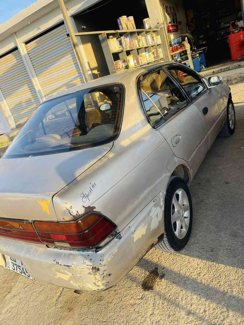 السلام عليكم ورحمة الله وبركاته
للبيع تيوتا كورلا 1993 محور مكينة  الچبيرة گير اوتو مكفولات تخم تاير جديد باتري جديد حدادية كلها جديدة رقم ديالى سنوية لغاية 2029 تحويل ثاني يوم السيارة بدون ضربة فقط بيها جراد بلادية السيارة ويل كب بلادي مكان السيارة ديالى المقدادية 47 وبيها مجال بسيط ***********
