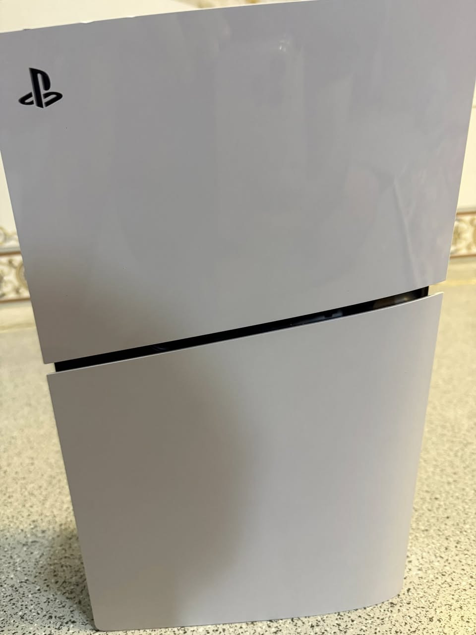 سلام عليكم بلي5 سلم نضافه مثل ماموضح بصور جديد مامفتوح برغي كارتونه ويا مع قاعده تبريد ويدات ثنين اصليات مع ubs اوف لاين بدون اقراص  العنوان البصره المعقل قرب مستشفئ الموانئ 

رقم الهاتف ‬*********** بي واتساب

السعر…700وبي مجال حك الجيه مستعجل ع بيعته
