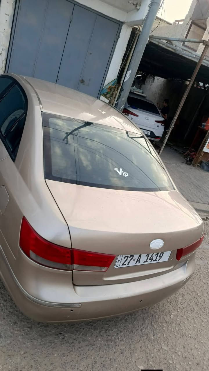 السلام عليكم سوناته خليجي لبيع مديل 2006رقم نكليزي هزه جديده  سياره شوفت عينك كير عادي  سعر 70 للستفسار *********** ترهم مراوس بكيه حمل فقط
