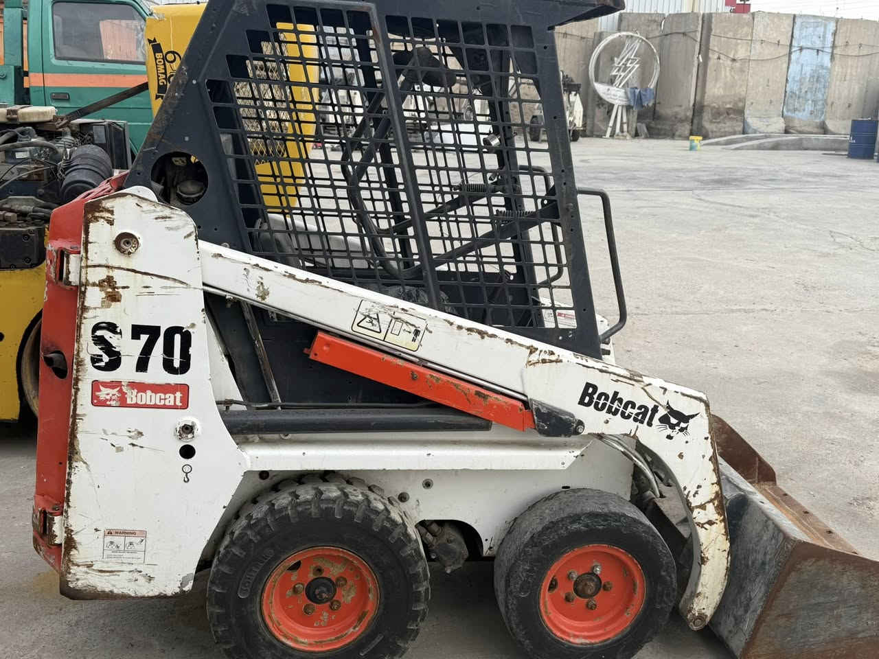 للبيع
العنوان بغداد 
للتواصل ***********
