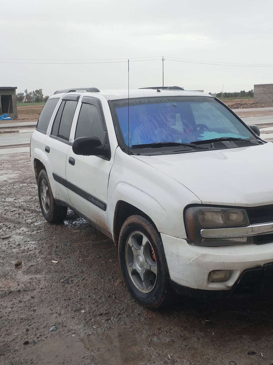 للبيع بلايز مال مزاد للبيع تكريت العلم صلاح الدين *********** 
٦٠ وبيها مجال حيل للشراي
