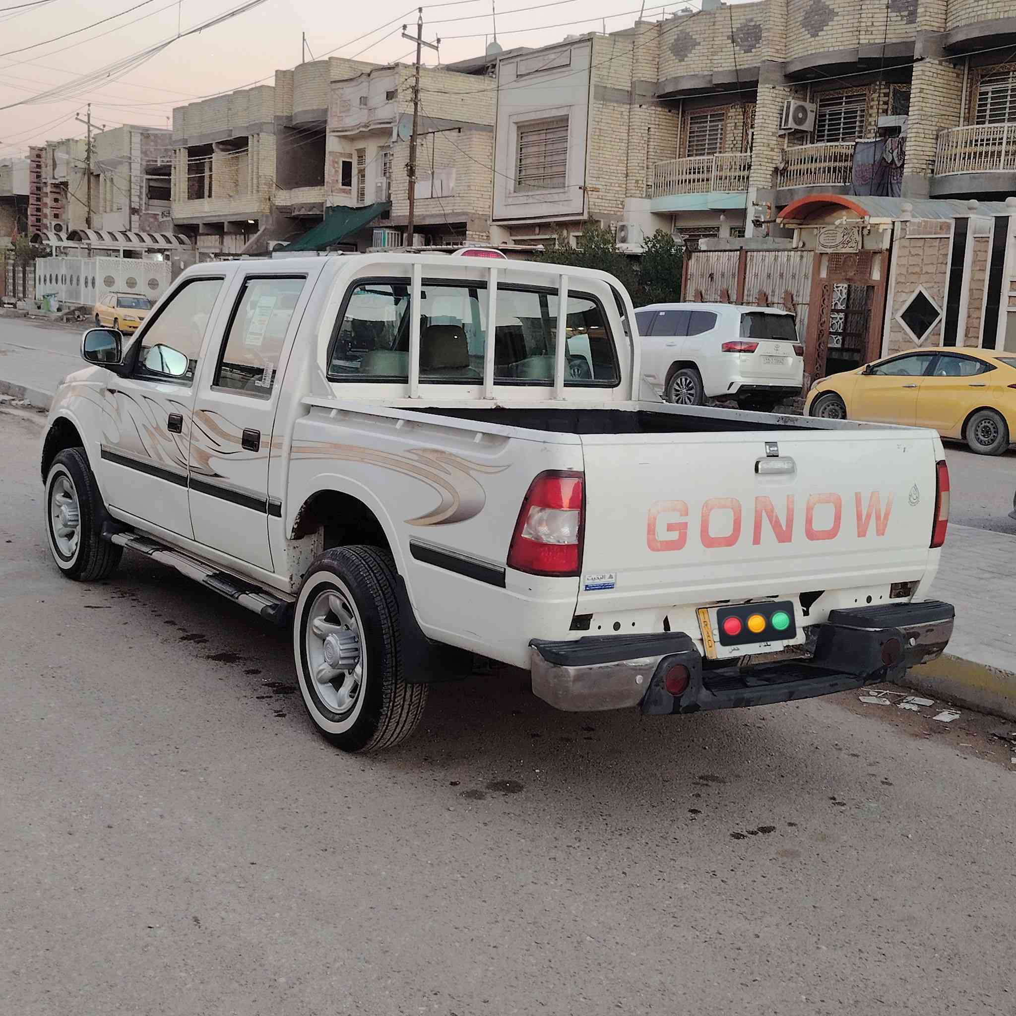 سياره جديده العنوان بغداد ***********
