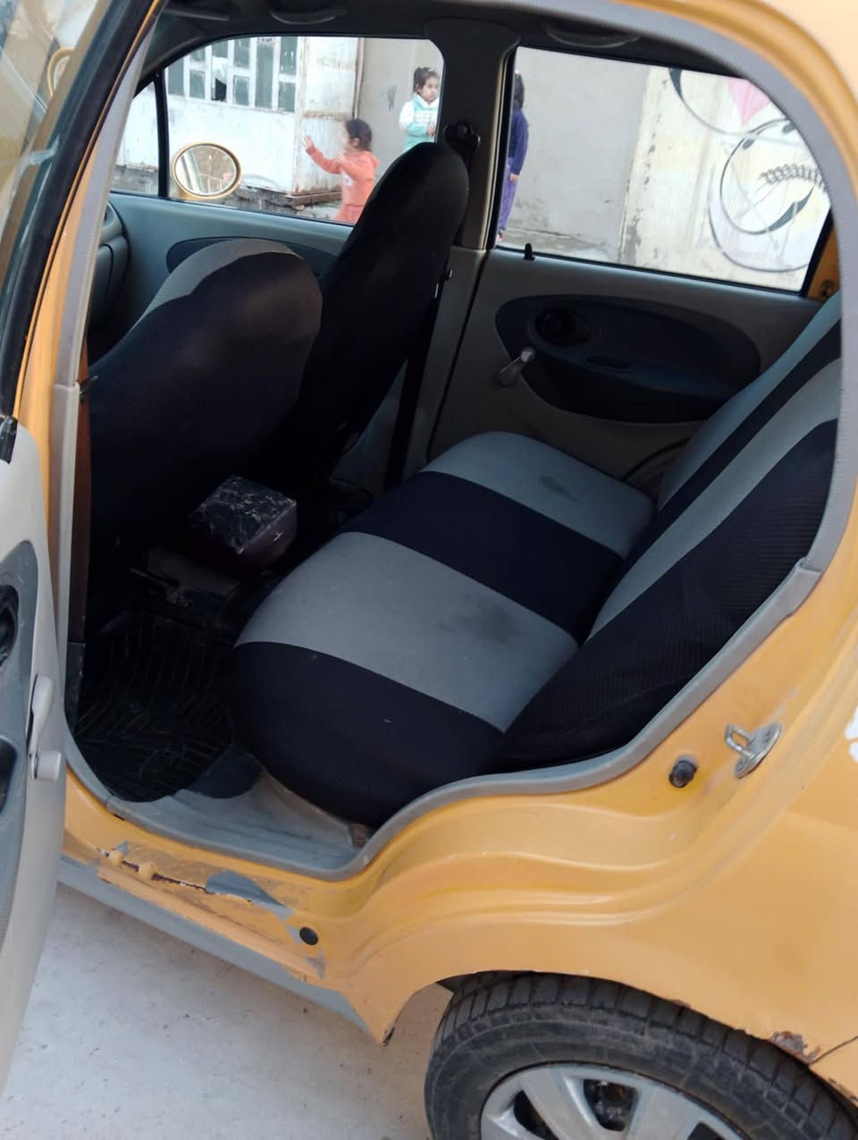 سياره كوكو البيع موديل 2012سنويه 2031 هزة جديدة
محرك وكير شرط طخم أمامي  وخلفي جديد 
كاربون بانزين شرط الوكاله والتحويل غرامات صفر سياره
هيئة عليها 30 الف سيارة نظيفة وحلوه شرط بدون صبغ وبدون ضرر 
السعر 25 
***********
