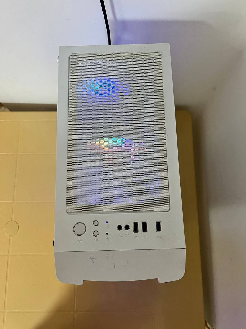 • المعالج: i5 12400F جيل 12
• كرت الشاشة: RX 6500 XT
• رام: 16GB
• تخزين SSD NVMe سريع256 + HDD500
• مناسب للألعاب، التصميم، الدراسة والشغل
• الجهاز استخدام نظيف وحرارته ممتازة
• يشغل  الألعاب بسلاسة
السعر 850 وبيها مجال للشراي


**إذا كنت صاحب هذا الإعلان وتريد حذفه لأي سبب، رجاءا أرسل رسالة إلى الدعم الفني**